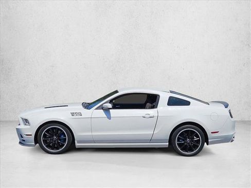 Used 2013 Ford Mustang Boss 302 w/ Boss 302 Accessory Pkg RWD image 8