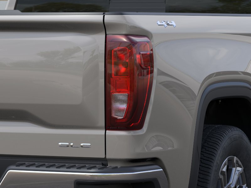 New 2026 GMC Sierra 1500 SLE w/ Preferred Package AWD/4WD image 11