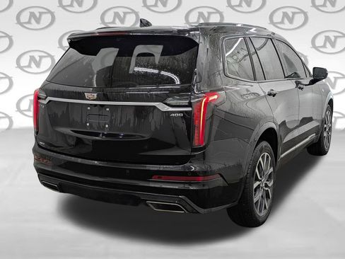 Used 2024 Cadillac XT6 Sport AWD/4WD image 2