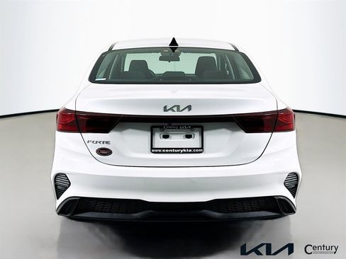 Certified 2023 Kia Forte LXS FWD image 6