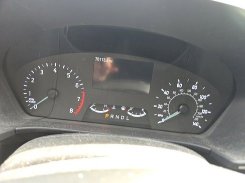 Used 2022 Ford Escape SE w/ SE Sport Appearance Package image 10