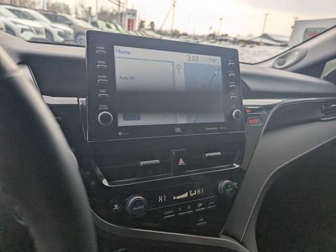 Used 2024 Toyota Camry image 20