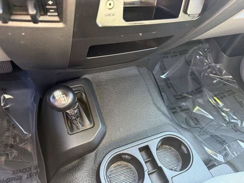 Used 2017 Ford F250 XL w/ Power Equipment Group AWD/4WD image 28