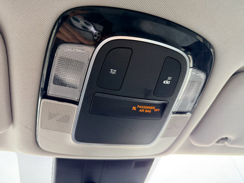 Used 2022 Hyundai Sonata SE w/ Cargo Package FWD image 19