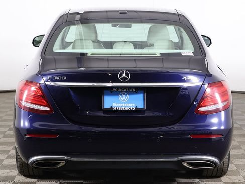 Used 2017 Mercedes-Benz E 300 4MATIC image 13