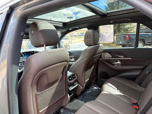 Used 2021 Mercedes-Benz GLE 350 4MATIC image 35