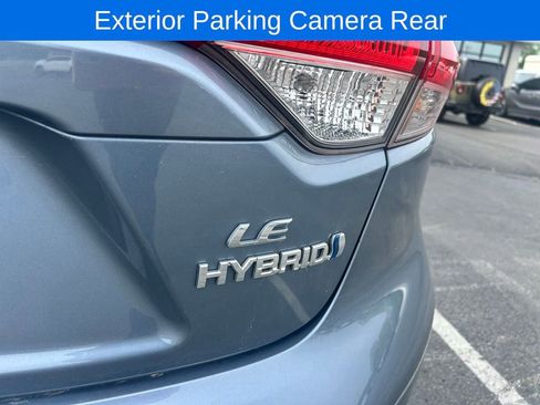 Used 2023 Toyota Corolla LE FWD image 8