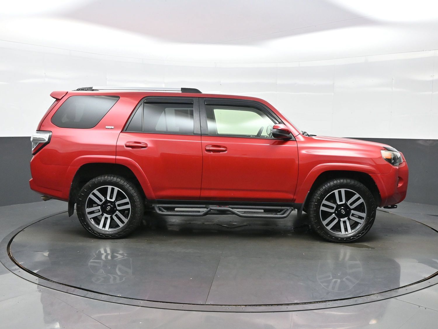 Used 2022 Toyota 4Runner SR5 AWD/4WD image 7