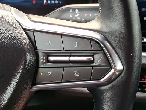 Used 2026 Chevrolet Equinox LT w/ Convenience Package II FWD image 21