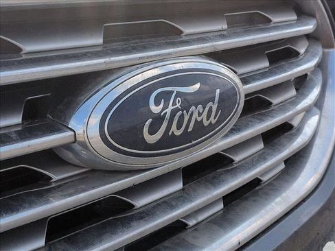 Used 2019 Ford Edge SEL w/ Equipment Group 201A image 14