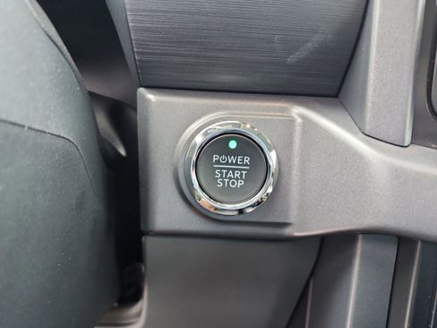 New 2025 Ford F150 Lightning XLT image 28