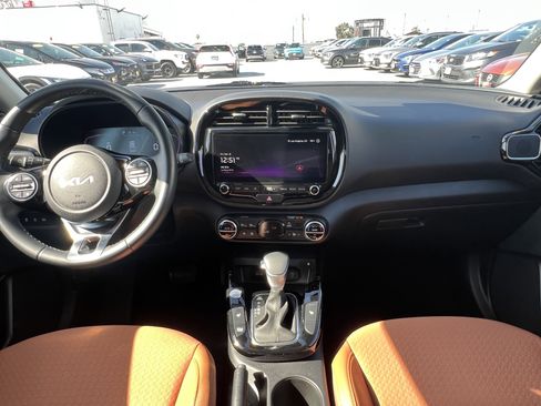 Certified 2024 Kia Soul EX w/ Option Group 015 image 19