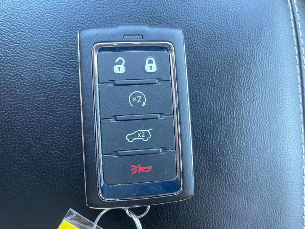 Used 2024 Jeep Grand Cherokee Altitude AWD/4WD image 26