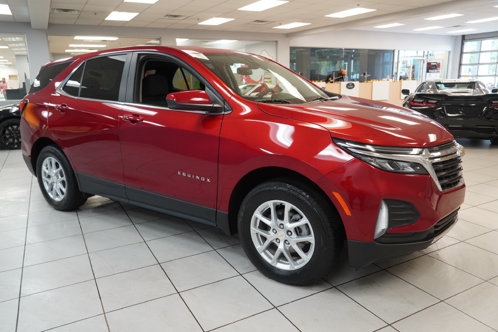 Used 2023 Chevrolet Equinox LT AWD/4WD image 15