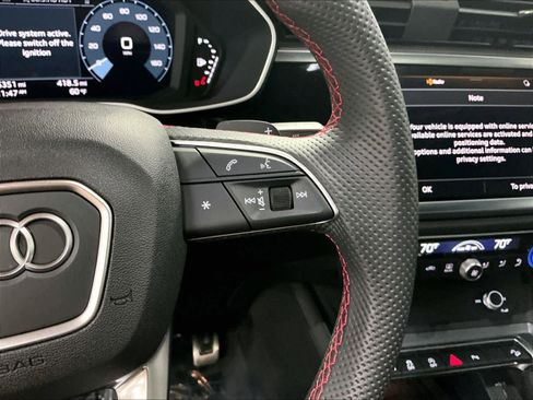 Certified 2025 Audi Q3 2.0T Premium Plus w/ Premium Plus Package image 22