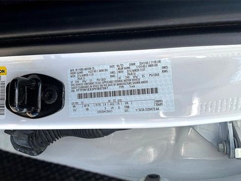 Used 2023 Ford F150 Lariat image 36