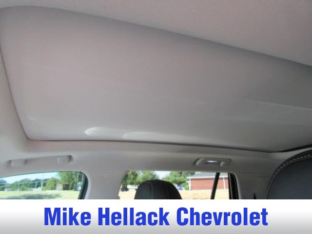 Used 2026 GMC Terrain Denali w/ LPO, Floor Liner Package AWD/4WD image 13