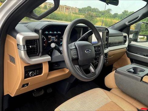 Certified 2024 Ford F350 XLT image 17
