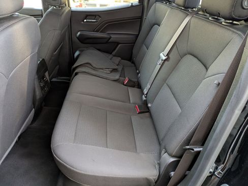 Used 2024 Chevrolet Colorado LT image 24