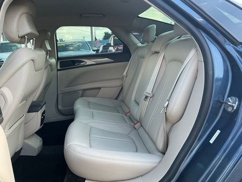 Used 2018 Lincoln MKZ Premiere image 14