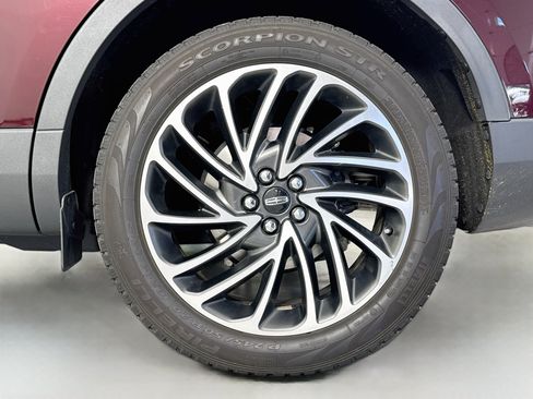 Used 2019 Lincoln Nautilus Reserve AWD/4WD image 34