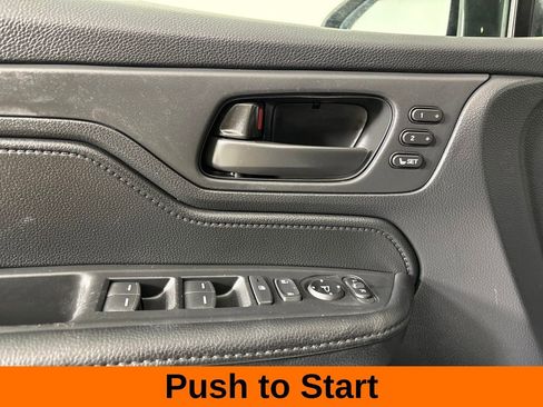 Used 2025 Honda Odyssey Sport-L image 9