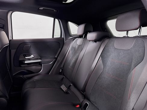 New 2026 Mercedes-Benz GLA 250 image 7