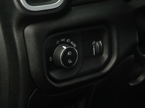 Certified 2022 RAM 1500 Big Horn image 8