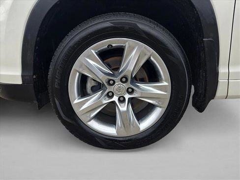Used 2014 Toyota Highlander Limited FWD image 9