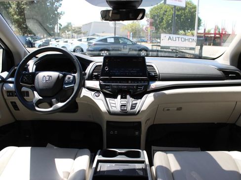 Used 2025 Honda Odyssey EX-L image 26