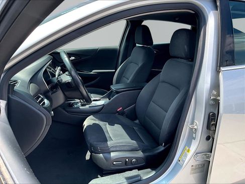 Used 2016 Chevrolet Malibu LT FWD image 21