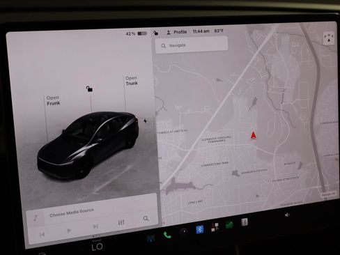 Used 2026 Tesla Model Y Long Range AWD/4WD image 36