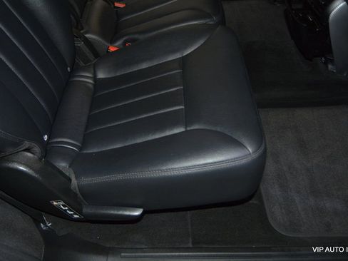 Used 2009 Mercedes-Benz R 320 BlueTEC 4MATIC image 28