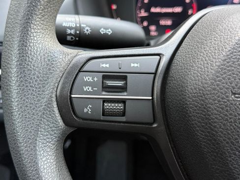 Used 2023 Honda Accord EX image 27