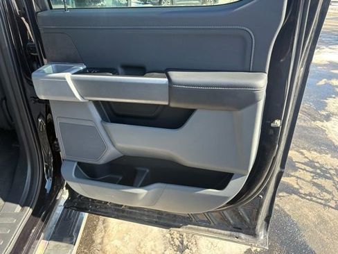 Used 2025 Ford F150 XLT w/ Equipment Group 301A Standard image 21