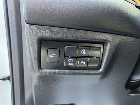 Certified 2023 MAZDA CX-5 Signature image 22