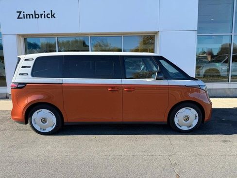 New 2025 Volkswagen ID. Buzz 1st Edition image 2