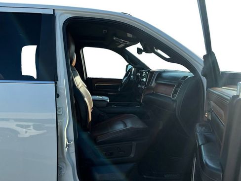 Used 2023 RAM 3500 Limited image 22