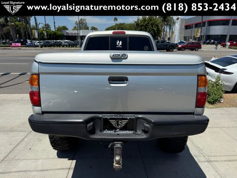 Used 2001 Toyota Tacoma PreRunner image 6