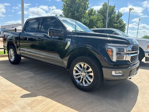 Used 2025 Ford F150 King Ranch w/ FX4 Off-Road Package AWD/4WD image 2
