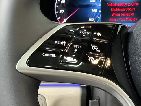 Certified 2025 Mercedes-Benz GLE 450 4MATIC image 33