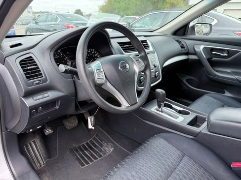 Used 2017 Nissan Altima 2.5 S w/ Power Driver Seat Package image 17
