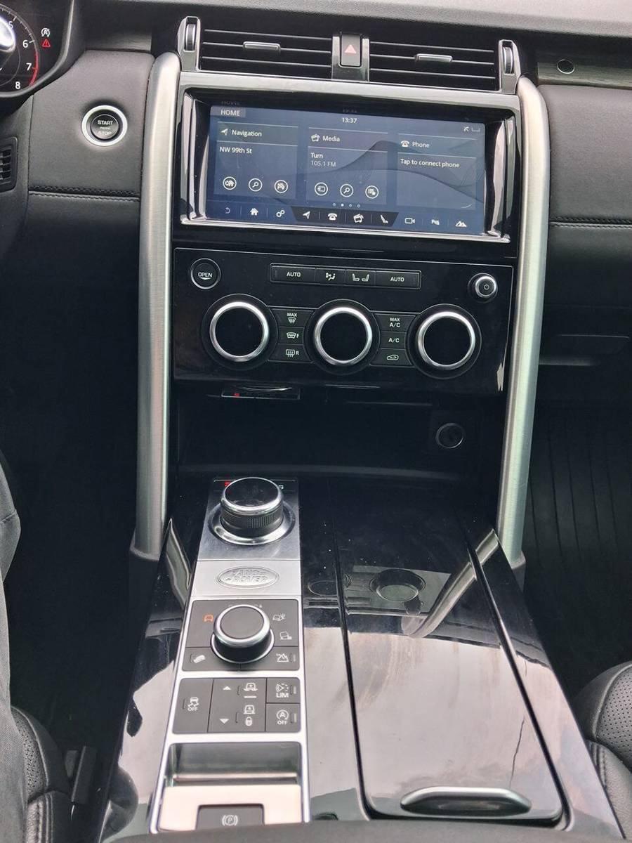 Used 2018 Land Rover Discovery HSE AWD/4WD image 26