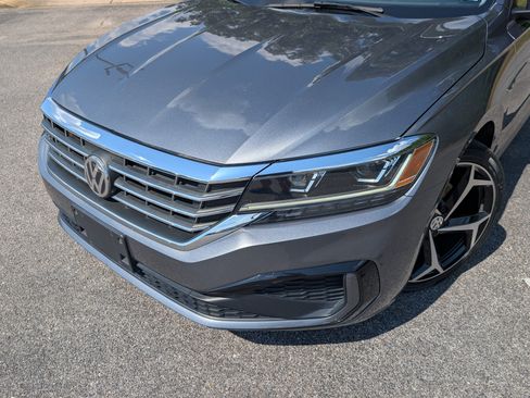 Used 2020 Volkswagen Passat 2.0T R-Line FWD image 13