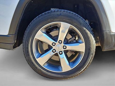 Used 2021 Jeep Grand Cherokee L Limited image 26