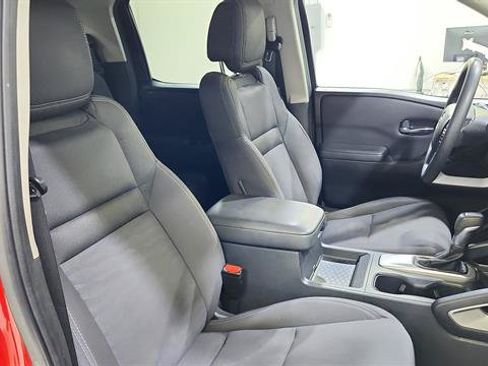 Used 2022 Nissan Frontier SV RWD image 25