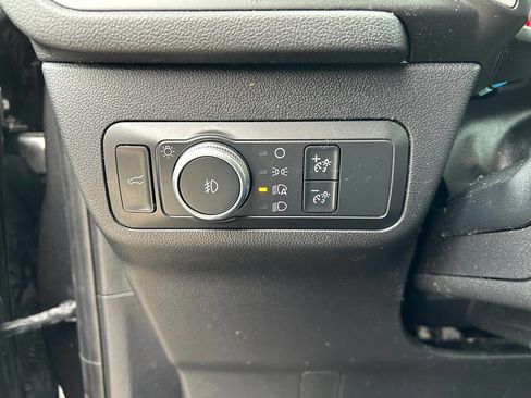 Used 2020 Ford Escape SEL image 14