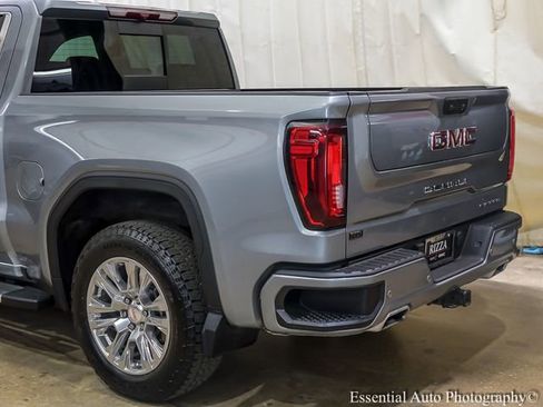 Used 2024 GMC Sierra 1500 Denali AWD/4WD image 6
