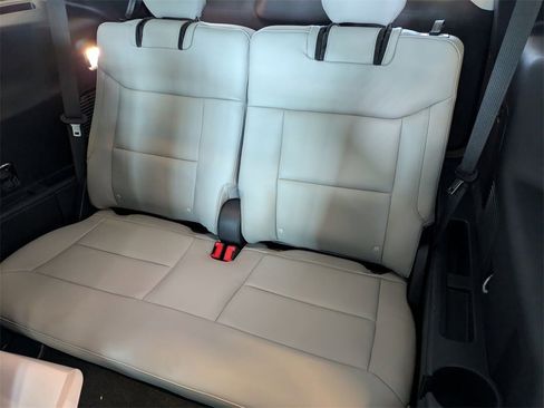 New 2026 Ford Explorer Active w/ Active Comfort Package image 19