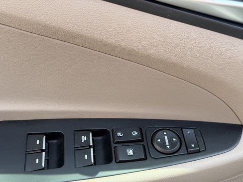Used 2019 Hyundai Tucson Ultimate FWD image 18